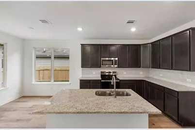 604 Rockbridge Drive, Huntsville, TX 77340 - Photo 16