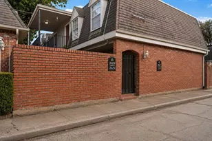 2615 Marilee Ln, Houston, TX 77057 - Photo 2