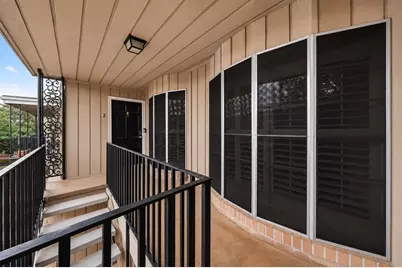 2615 Marilee Lane #2, Houston, TX 77057 - Photo 4