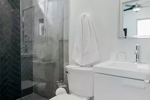 511 Memorial Heights Dr, Houston, TX 77007 - Photo 26