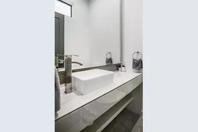 511 Memorial Heights Drive, Houston, TX 77007 - Photo 16