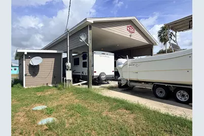1123 Buddy Kirk Drive, Crystal Beach, TX 77650 - Photo 8