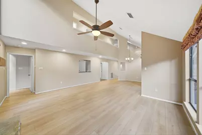 25 N Mossrock Road, The Woodlands, TX 77380 - Photo 12