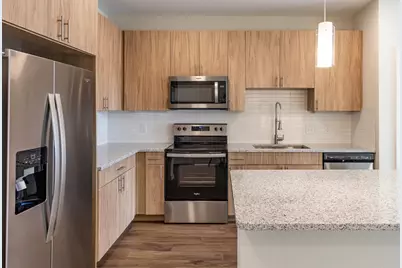 800 N Fm 3083 Rd W #B1A, Conroe, TX 77303 - Photo 2