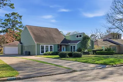 9003 Tami Renee Lane, Houston, TX 77040 - Photo 2