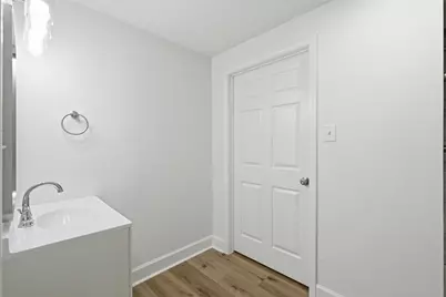 915 W Lewis Street, Conroe, TX 77301 - Photo 12
