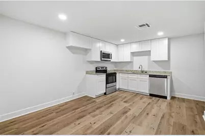 915 W Lewis Street, Conroe, TX 77301 - Photo 14