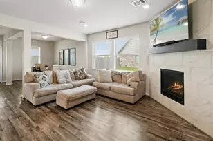 14743 Sweetwater Dr, Baytown, TX 77523 - Photo 10