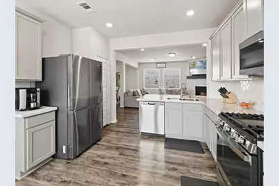 14743 Sweetwater Drive, Baytown, TX 77523 - Photo 12