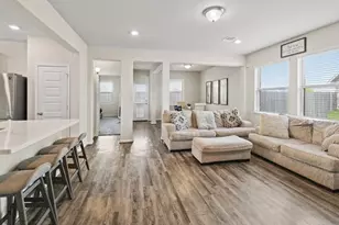 14743 Sweetwater Dr, Baytown, TX 77523 - Photo 8