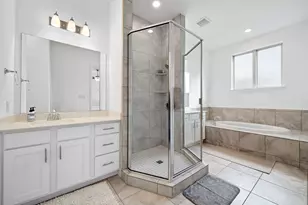 11008 Mikula Dr, Houston, TX 77043 - Photo 24