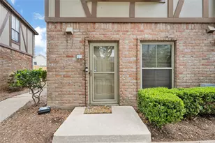 14703 Barryknoll Ln, Houston, TX 77079 - Photo 4