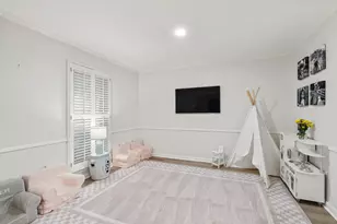 10738 Cedar Creek Dr, Houston, TX 77042 - Photo 6