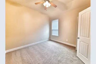 4820 Piares Lane, League City, TX 77573 - Photo 4