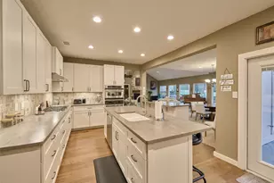 9 Huntsmans Horn Cir, The Woodlands, TX 77380 - Photo 18