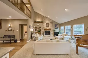 9 Huntsmans Horn Cir, The Woodlands, TX 77380 - Photo 8