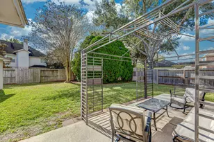 2618 Pinebend Dr, Pearland, TX 77584 - Photo 38