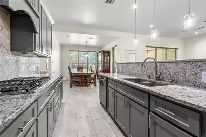 11202 Indian Trails, Tomball, TX 77375 - Photo 8