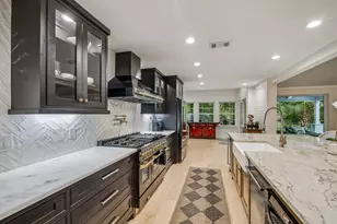 10 Starviolet St, The Woodlands, TX 77380 - Photo 4