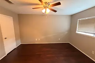 3227 Glade Springs Dr, Houston, TX 77339 - Photo 28