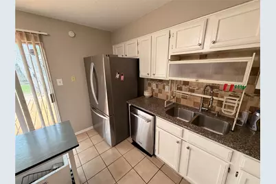 3227 Glade Springs Drive, Houston, TX 77339 - Photo 12