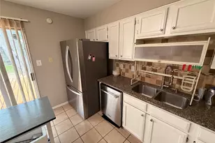 3227 Glade Springs Dr, Houston, TX 77339 - Photo 12
