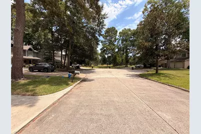 3227 Glade Springs Drive, Houston, TX 77339 - Photo 4