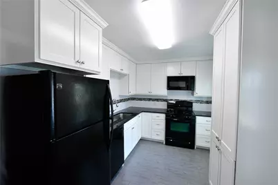 1011 E 6th 1/2 Street #3, Houston, TX 77009 - Photo 8
