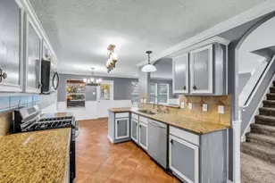 10406 Pine Meadows Blvd, Baytown, TX 77523 - Photo 16