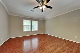 10 Prairie Oak Dr, Conroe, TX 77385 - Photo 10