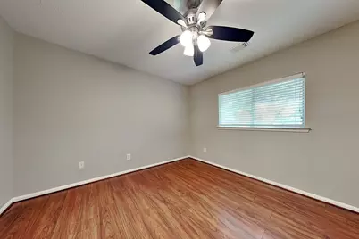 10 Prairie Oak Drive, Conroe, TX 77385 - Photo 14