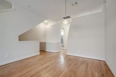 2710 Hullsmith Drive #401, Houston, TX 77063 - Photo 4