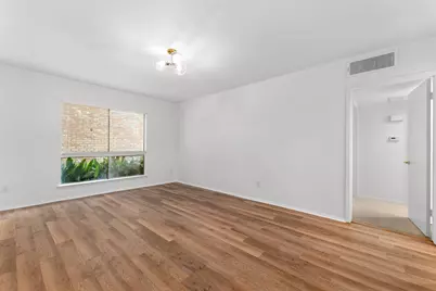 2224 S Piney Point Road #112, Houston, TX 77063 - Photo 14