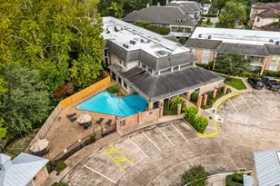 2224 S Piney Point Rd, Houston, TX 77063 - Photo 24