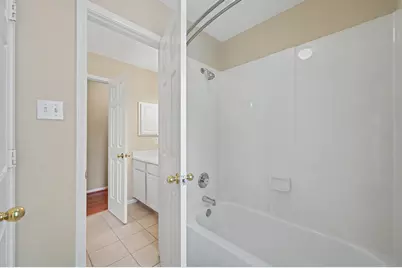 26 N Brooksedge Circle, The Woodlands, TX 77382 - Photo 42