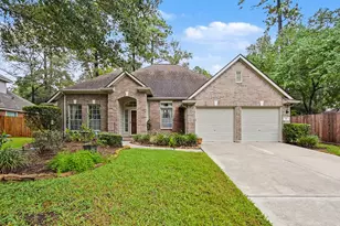 26 N Brooksedge Cir, The Woodlands, TX 77382 - Photo 2