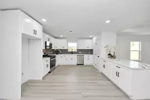 3853 Wentworth St, Houston, TX 77004 - Photo 10