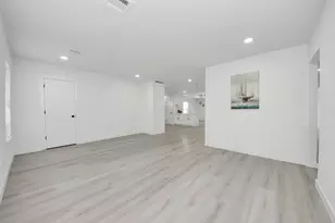 3853 Wentworth St, Houston, TX 77004 - Photo 6