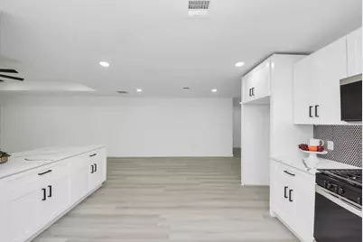 3853 Wentworth Street, Houston, TX 77004 - Photo 14