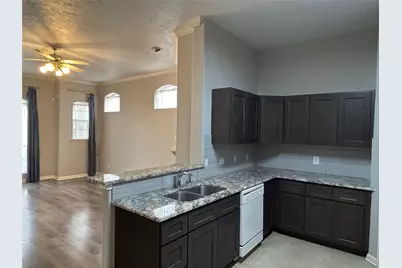 2710 Grants Lake Boulevard #L10, Sugar Land, TX 77479 - Photo 6