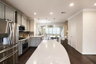 10717 Madden Oaks Pl, Houston, TX 77043 - Photo 10
