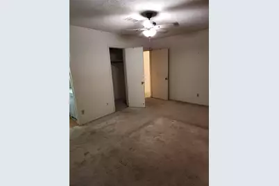 11802 S Kathy Avenue, Houston, TX 77071 - Photo 2