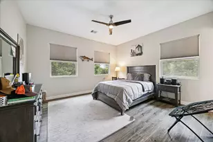 9622 Cedarhurst Dr, Houston, TX 77096 - Photo 34