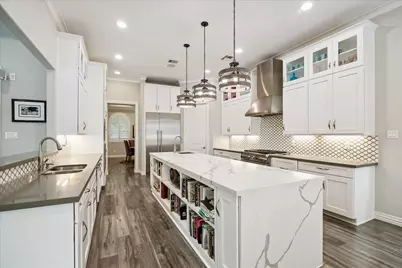 9622 Cedarhurst Drive, Houston, TX 77096 - Photo 4