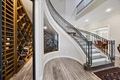 9622 Cedarhurst Drive, Houston, TX 77096 - Photo 8