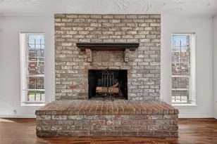 13026 Clarewood Dr, Houston, TX 77072 - Photo 12
