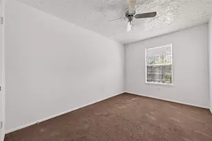 13026 Clarewood Dr, Houston, TX 77072 - Photo 22