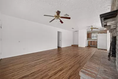 13026 Clarewood Drive, Houston, TX 77072 - Photo 10