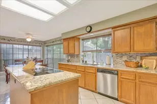 2031 Hillside Oak Ln, Houston, TX 77062 - Photo 8