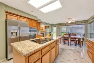 2031 Hillside Oak Ln, Houston, TX 77062 - Photo 10